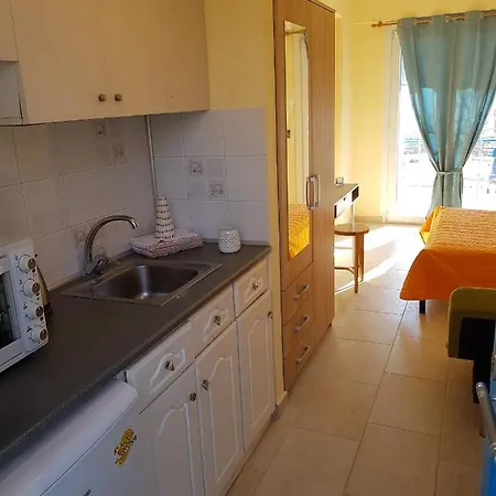 Aparthotel Nefeli Wind Club