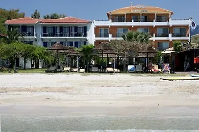 Nefeli Wind Club Aparthotel 3*