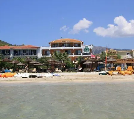 Nefeli Wind Club Aparthotel 3*