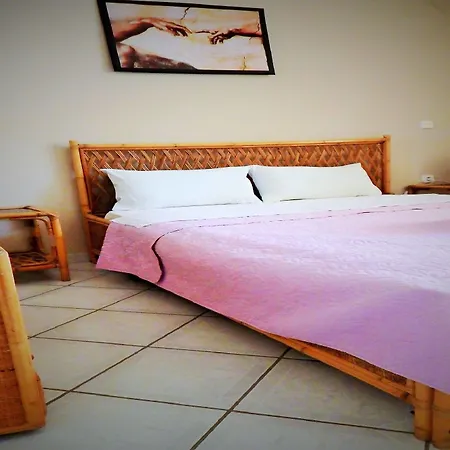 Nefeli Wind Club Aparthotel