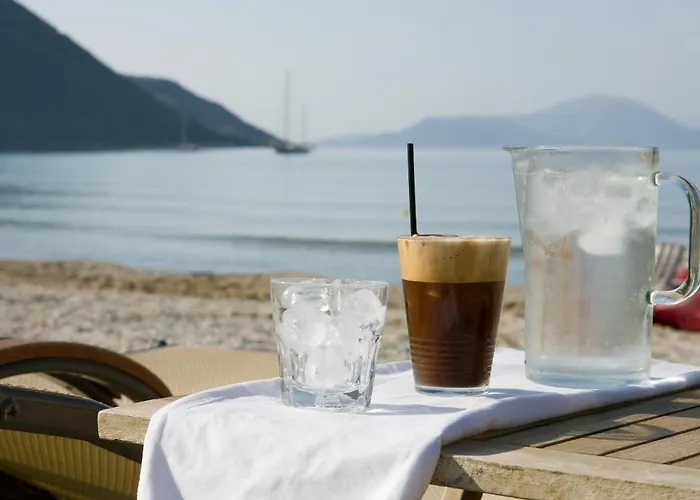 Nefeli Wind Club Aparthotel 3*