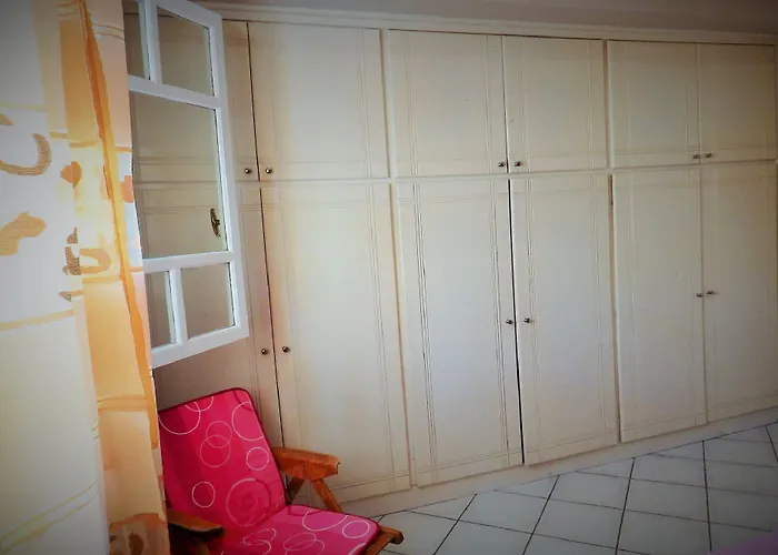 Nefeli Wind Club Vasiliki