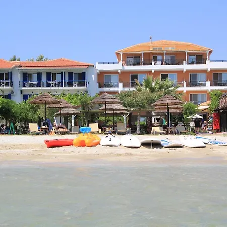 Апарт-отель Nefeli Wind Club 3*