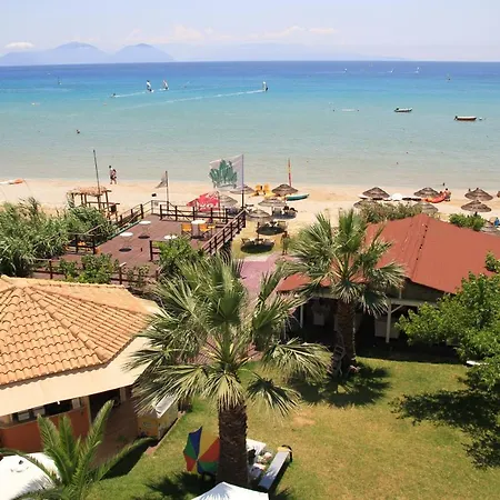 Nefeli Wind Club Апарт-отель Василики