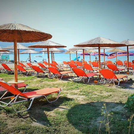 Nefeli Wind Club 3* Vassiliki